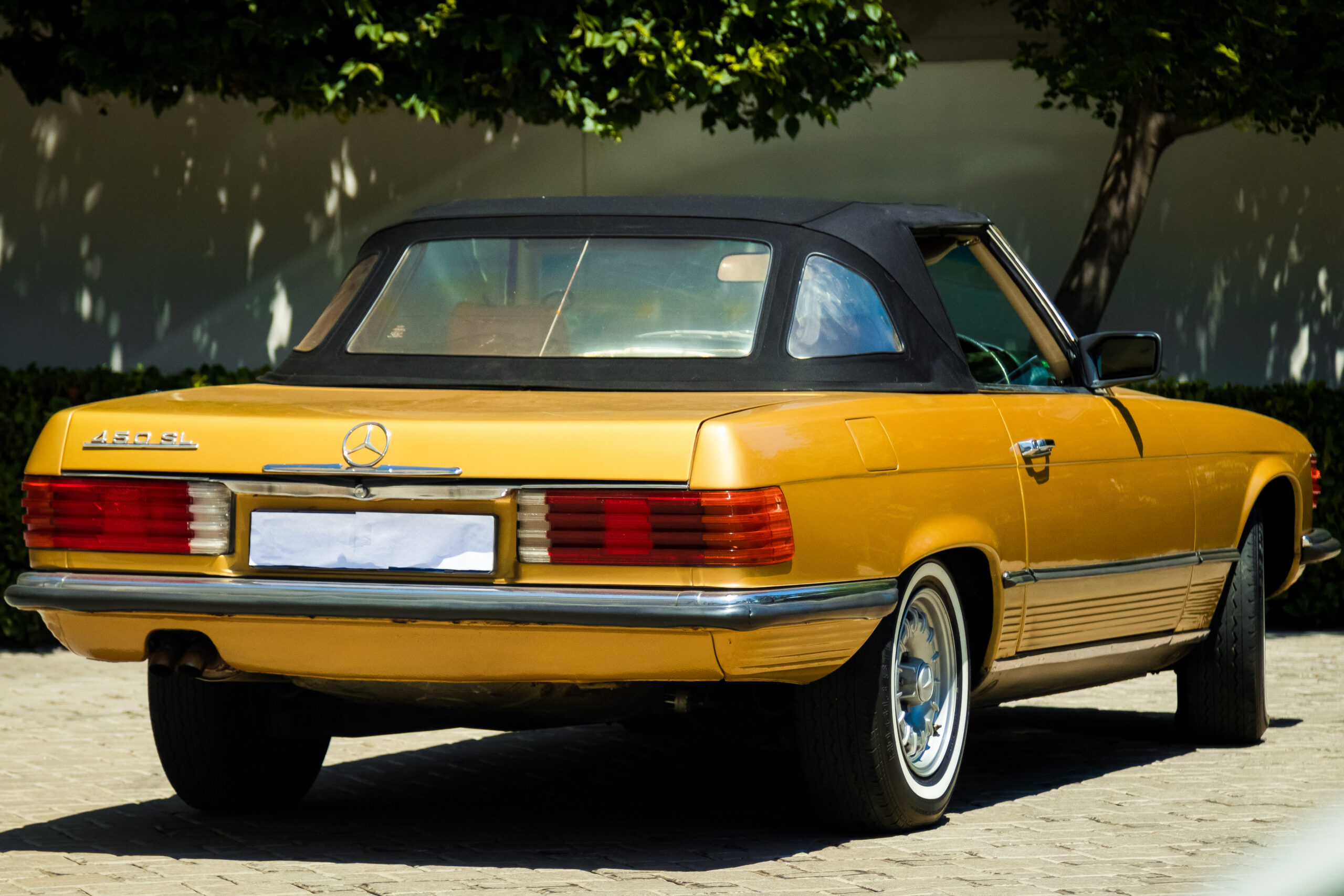 Mercedes Benz 450 SL - Image 8
