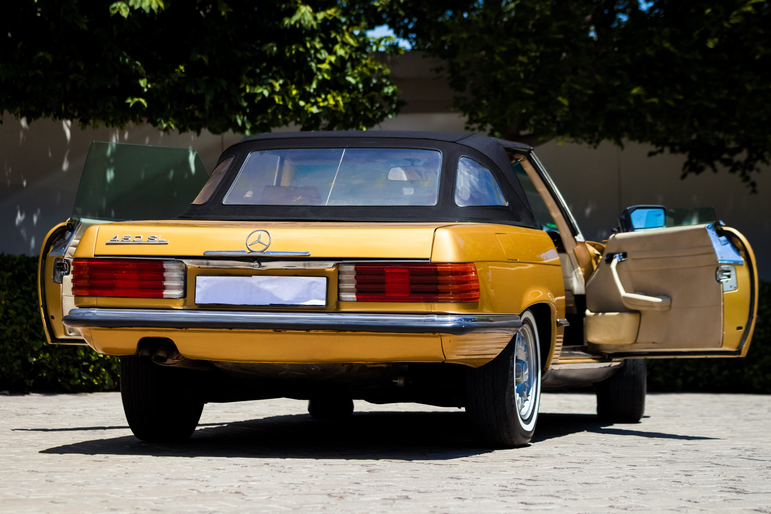 Mercedes Benz 450 SL - Image 3